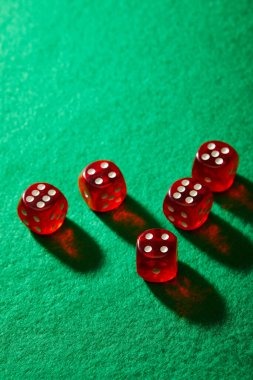Step 2: Choose your bet size and click spin Wolf Gold bet selection interface
